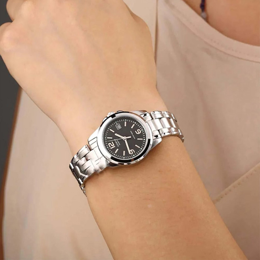 Наручные часы Casio LTP-1215A-1A. Фото 2.
