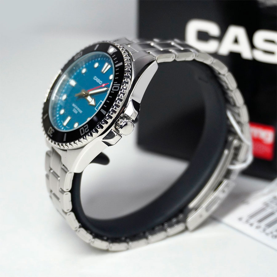 Наручные часы Casio MDV-10D-2A1. Фото 5.