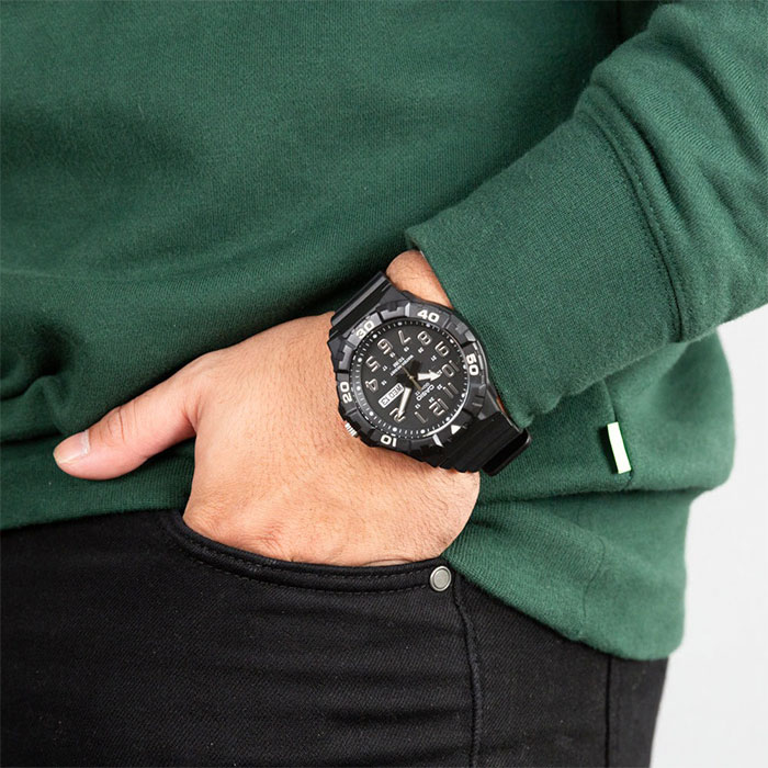 Наручные часы Casio MRW-210H-1A. Фото 8.