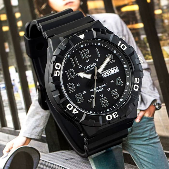 Наручные часы Casio MRW-210H-1A. Фото 3.