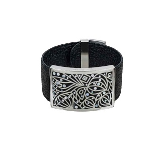 Браслет на кожаном черном ремешке